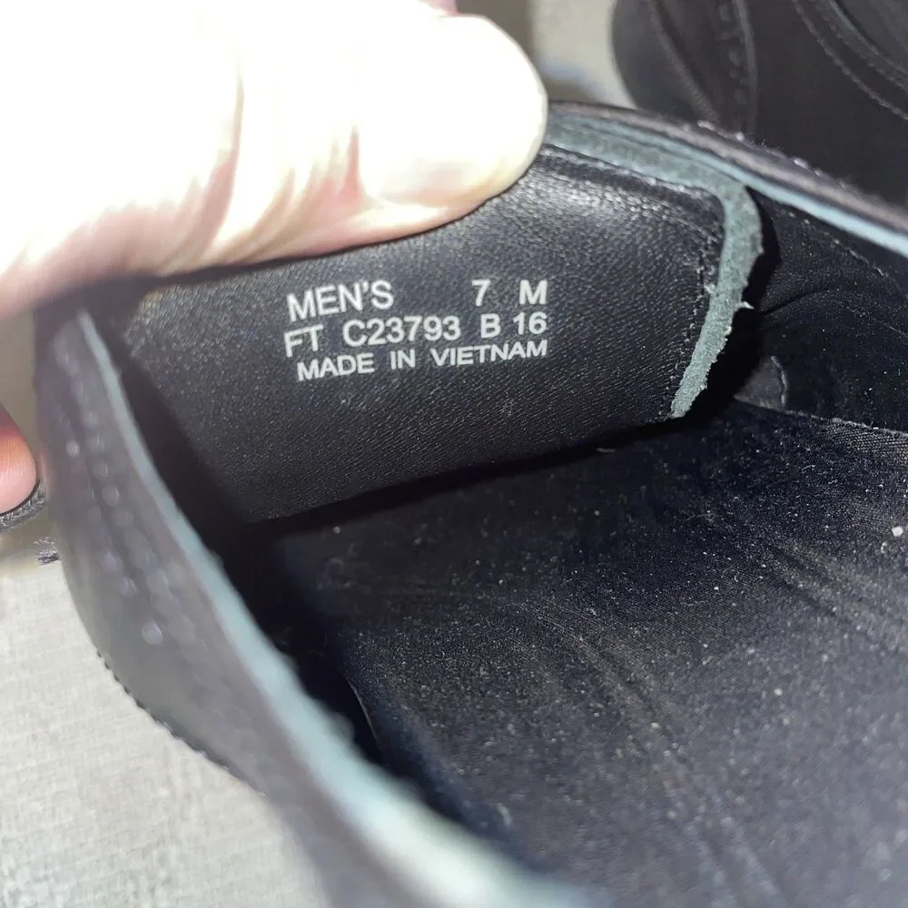 Cole Haan this mens